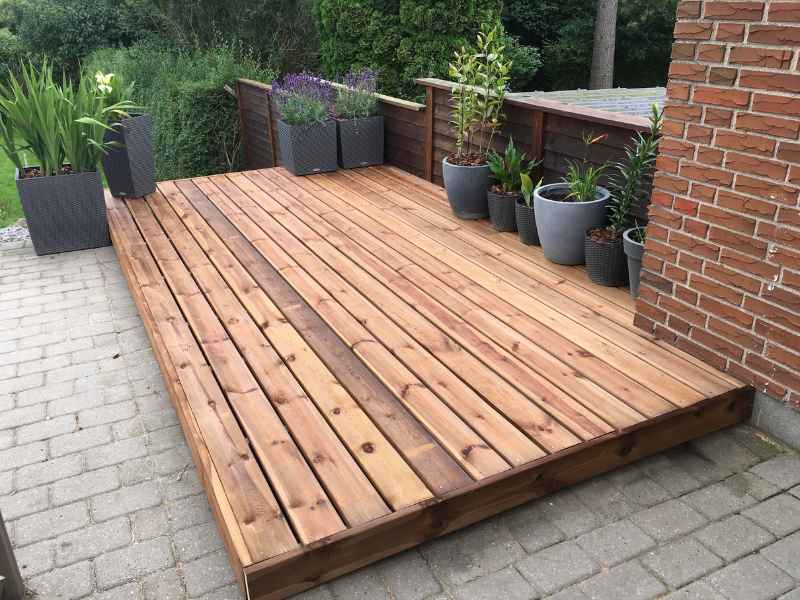 Wood deck for Delco homes, Canopy Building Services