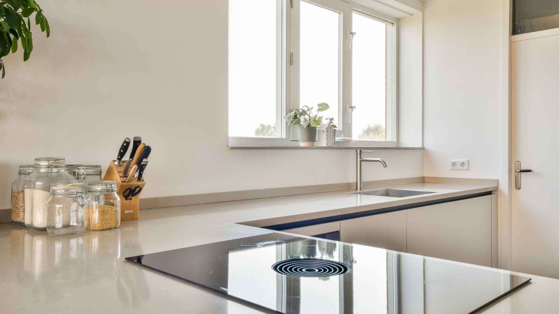 kitchen layout options for Media homeowners